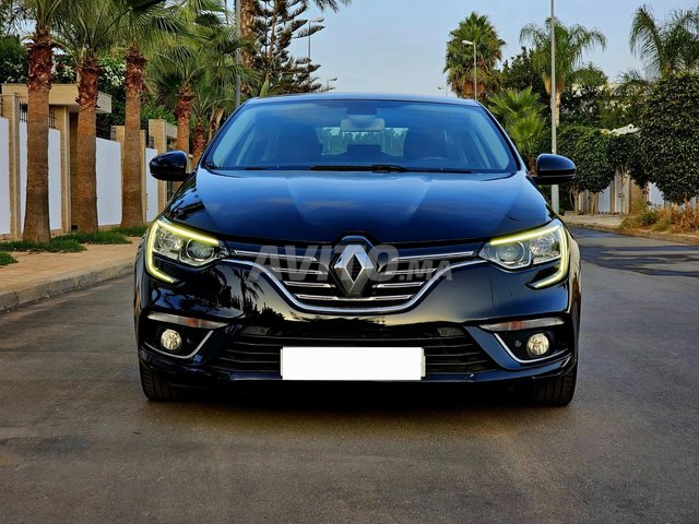 Renault Megane sedane intense automatique EDC