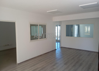 plateau aménagé au quartier 2mars 130m2