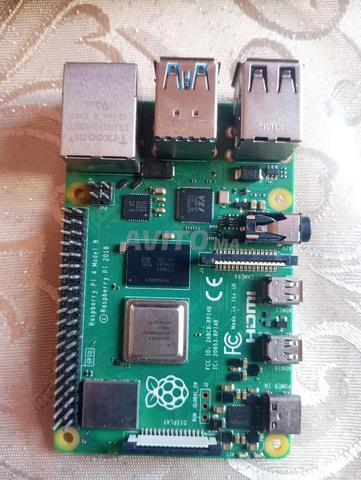 Raspberry Pi 4 Model B et camera Pi Rev 1.3 - 2