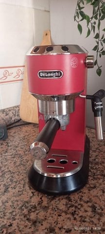 machine a café Delonghi 