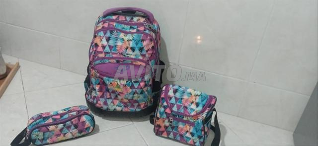 Sac d'école pour filles à vendre, bon état - 2