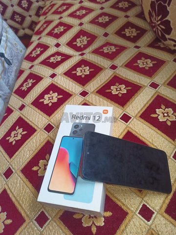 Redmi 12 ba9i n9i 128/8 black