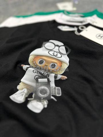 disponible toutes T-shirts