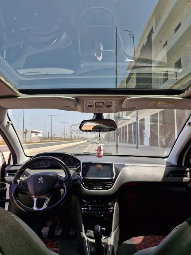 Peugeot 208 with édition toute option