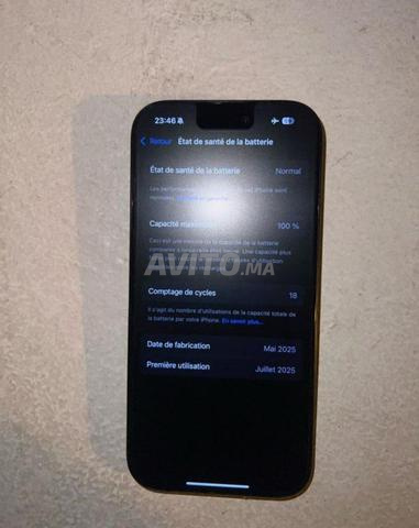 apple ifhone 16 pro très bon état  - 2
