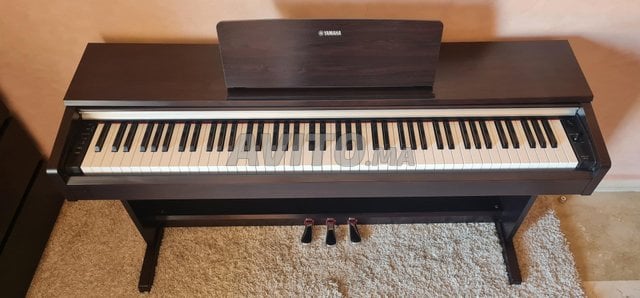 Piano Yamaha 