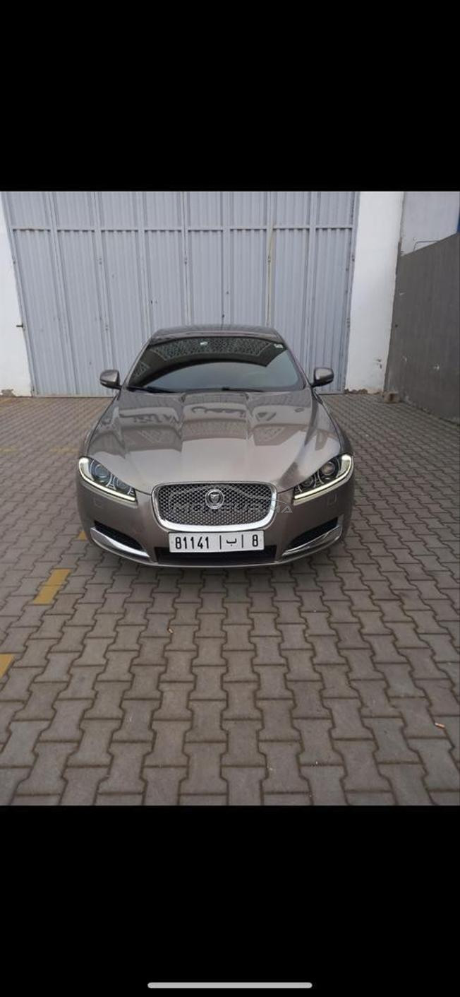 jaguar xf 