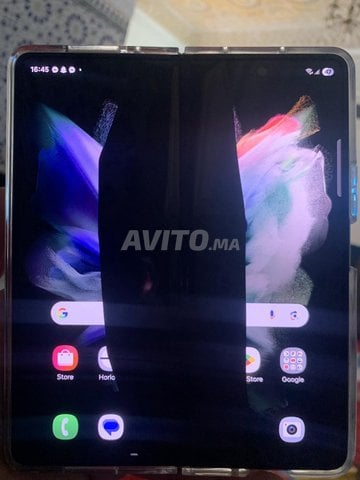 Samsung galaxy Z fold 3