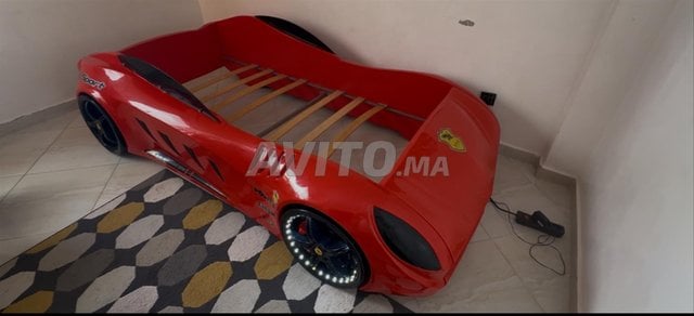 Lit pour enfant voiture 
