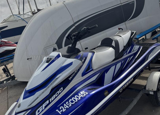 jet ski GP 1800 