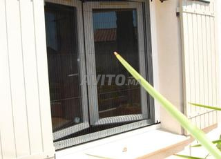 Une moustiquaire entre confort et qualité