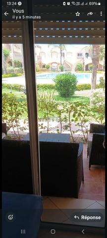 شقة جميلة مع مسبح للبيع في سيدي بوزيد