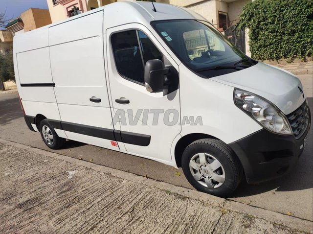 Renault master