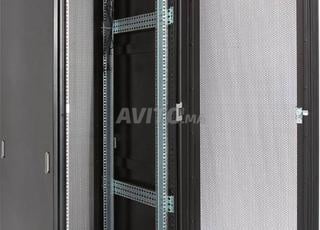 Armoire de serveurs 42 unités 60/80