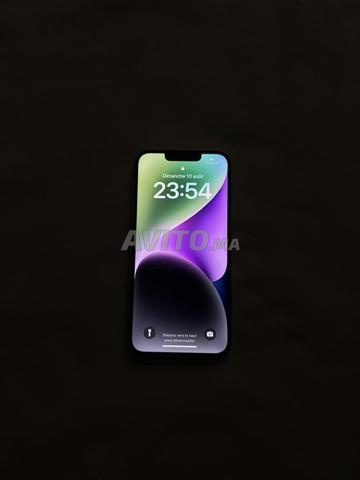 ايفون 14 عادي 128 جيجابايت في حالة جيدة جدا