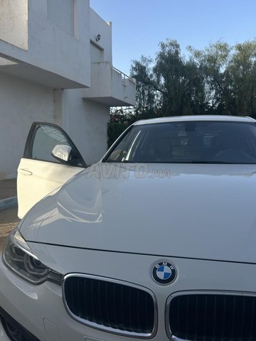 BMW Série 3 Diesel Automatique 2018 à Rabat