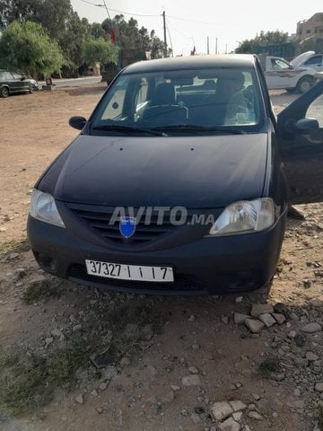 Dacia Logan Essence Manuelle 2007 à Sidi Bennour