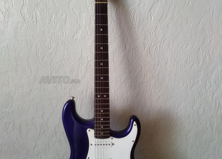 guitare straticaster squier by fender affinity