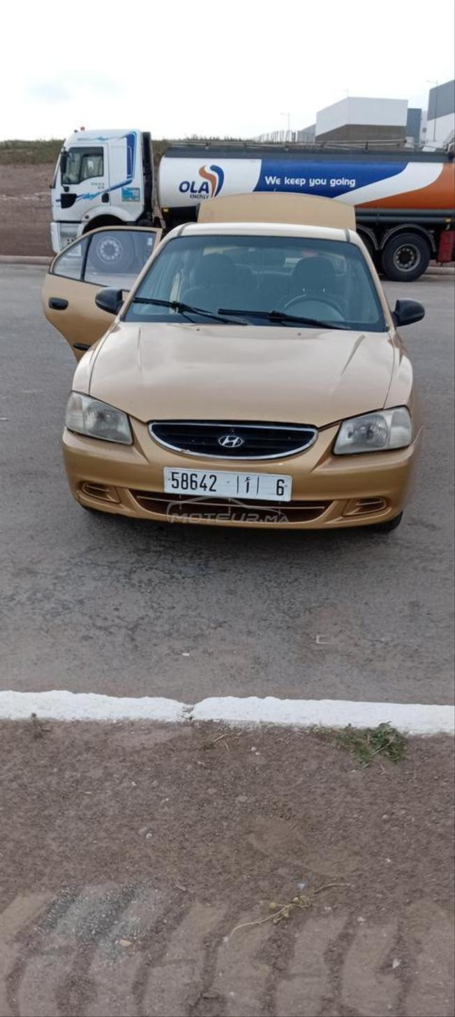 Hyundai accent essence 6ch modèle 2001