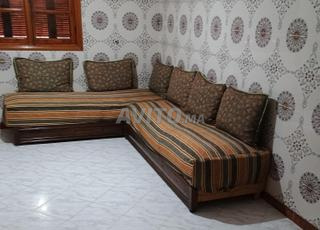  صالون للبيع 