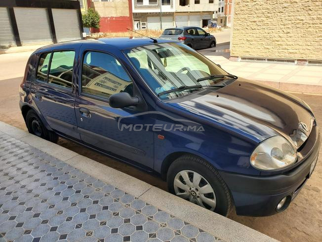 CLIO 2 EN TRES BON ETAT 