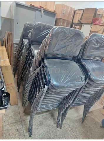 des chaises avec écritoire tableau   à agadir à 