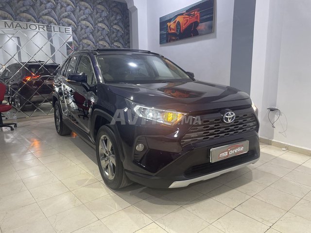TOYOTA RAV4 HYBRIDE 2023 à Marrakech