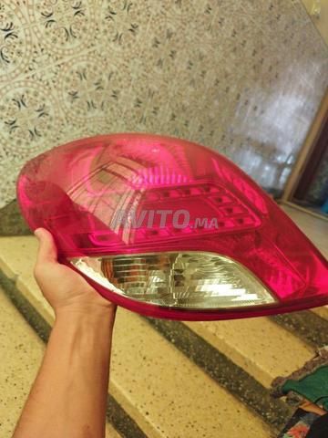 feux arrière gauche peugeot 207
