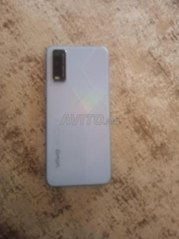 Vivo y11s état neuf 32/3