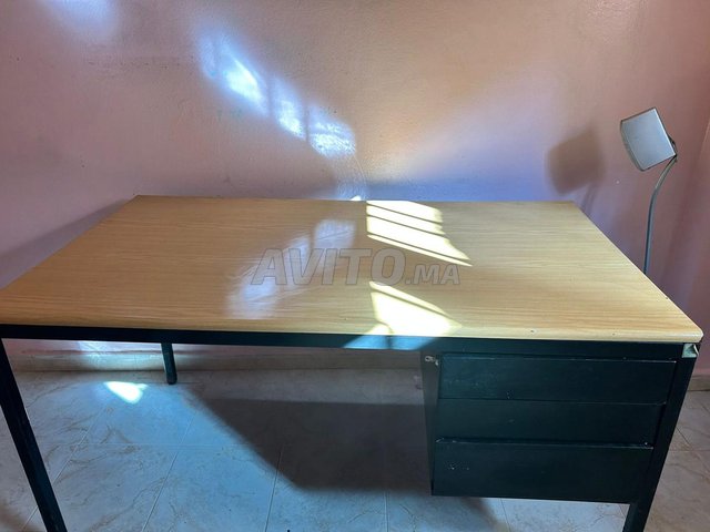 bureau de travail 