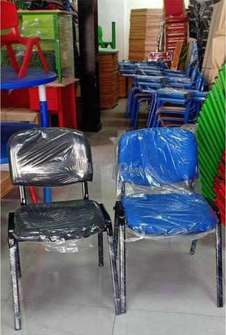 Les Chaises Iso Sans Écritoire A  Gqwzr