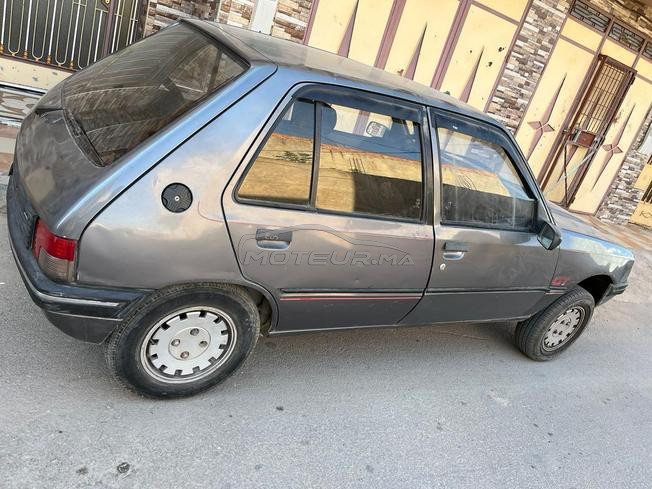 Peugeot 205 essence 110000 km
