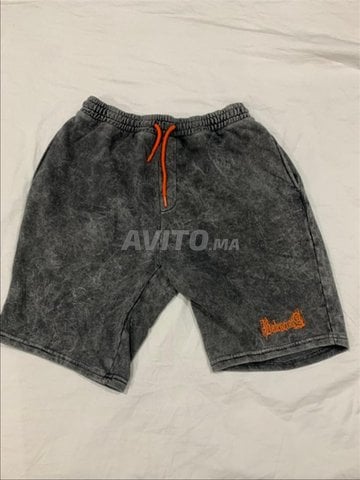 ensemble Balenciaga t-shirt et short 