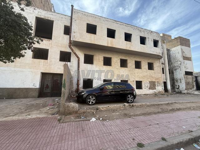 TERRAIN R 5 DE 1000M À VENDRE À OULFA