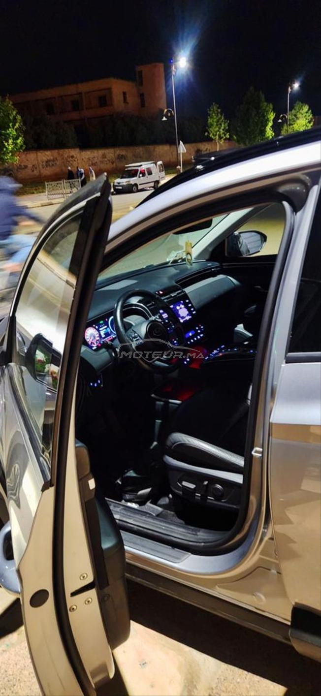 Hyundai Tucson luxe full option