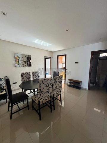 Appartement 126 m² très bien situé sur 2 mars - 2