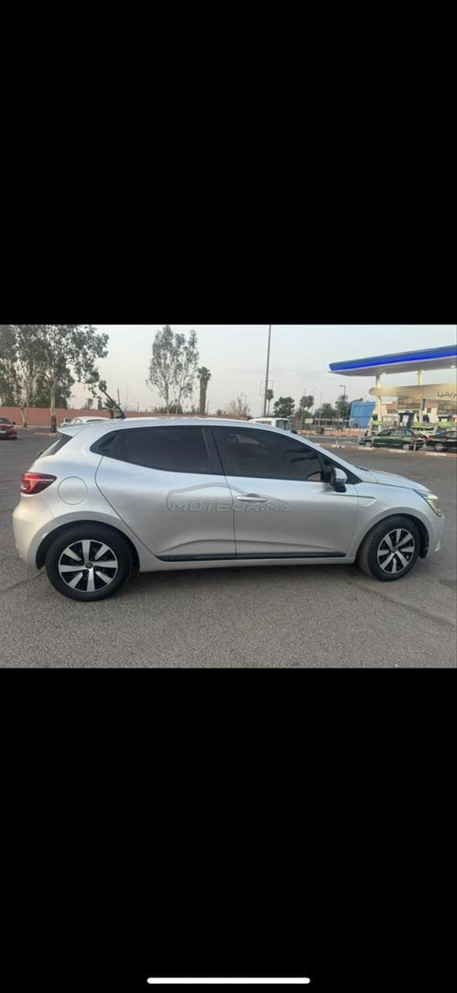clio 5 tres bon etat
