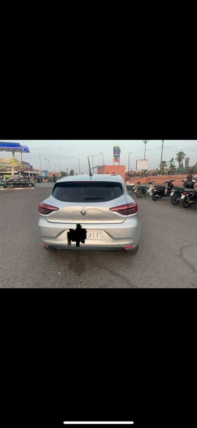 clio 5 tres bon etat