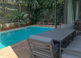 À VENDRE VILLA MODERNE À AIN DIAB EXTENSION 