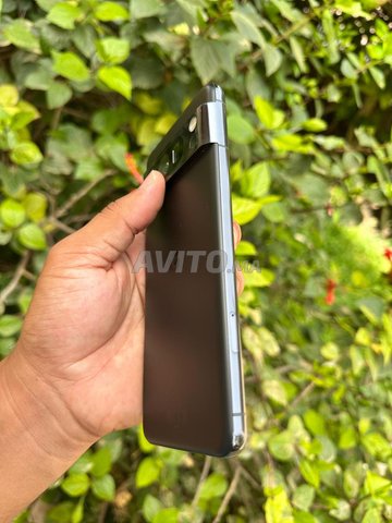 Google pixel 8 pro 