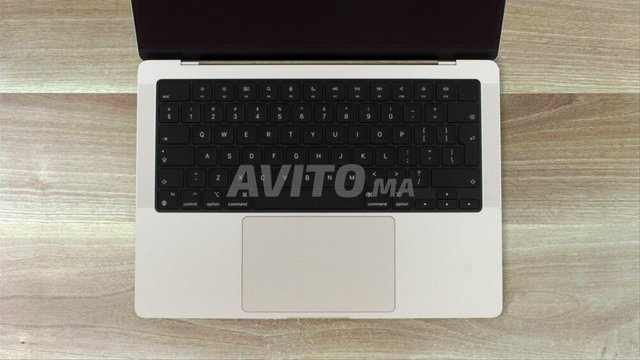  MacBook PRO 14 M3 16RAM  512G SSD NEUF/ MA7AL