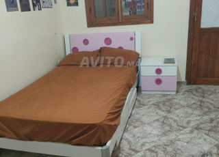 lit et bureau bibliothèque 