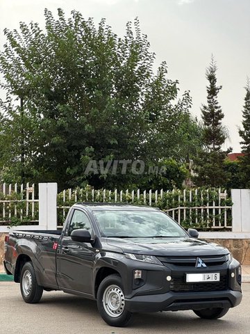 Mitsubishi L200 Diesel Manuelle 2024 à Rabat