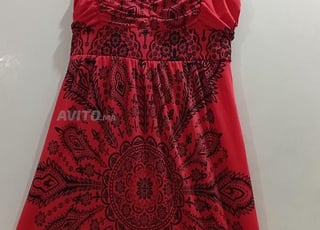 Robe été rouge motifs noirs 