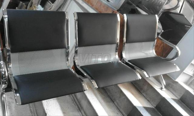 les chaises banquette en similicuir