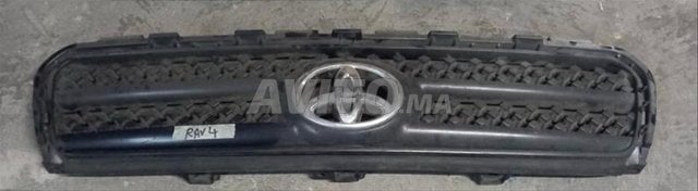 calandre d toyota rav 4
