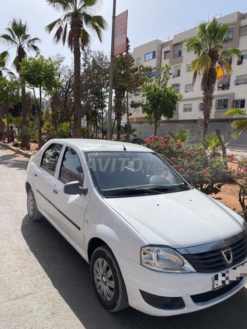 dacia logan mod 2011
