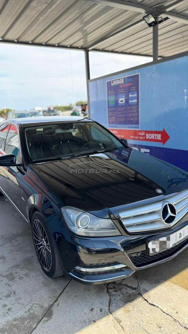 Mercedes-Benz 220 Diesel Automatique 2012
