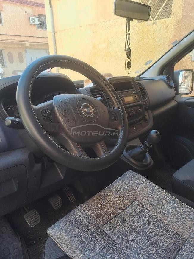 opel vivaro 2015
