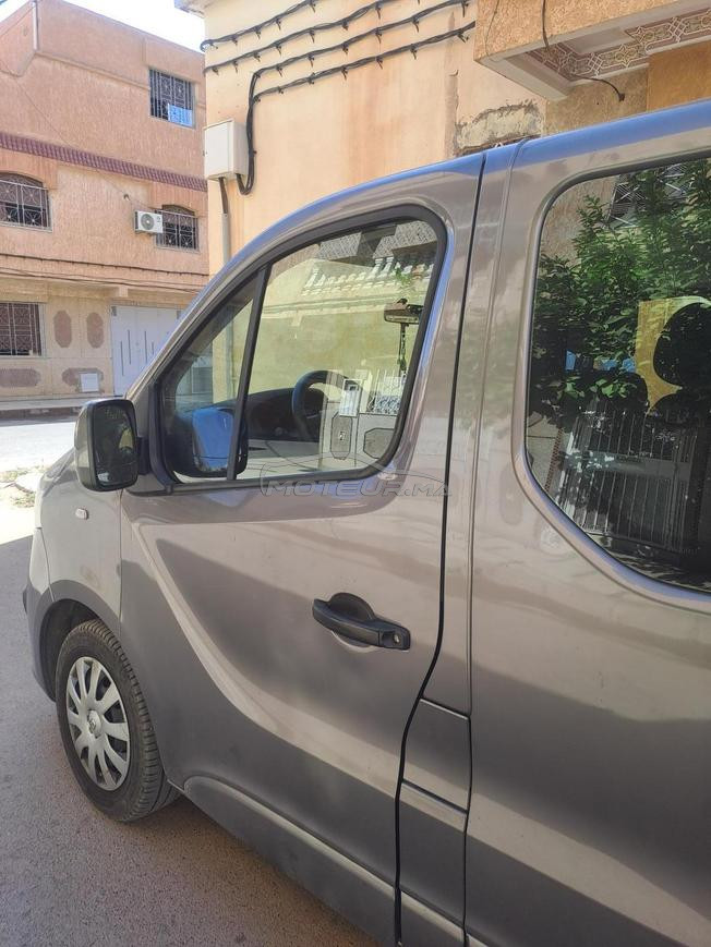 opel vivaro 2015